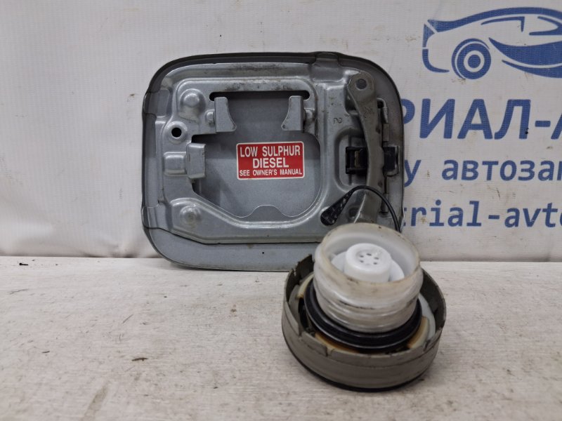 Лючок бака Avensis 2002-2010 T25 2.0 diesel 1ADFTV Лючок бака Avensis 2002-2010 T25 2.0 diesel 1ADFTV