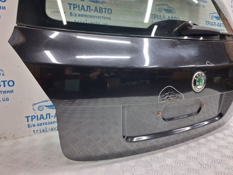 Крышка багажника Fabia 2007-2014 5J 1.4 diesel Крышка багажника Fabia 2007-2014 5J 1.4 diesel