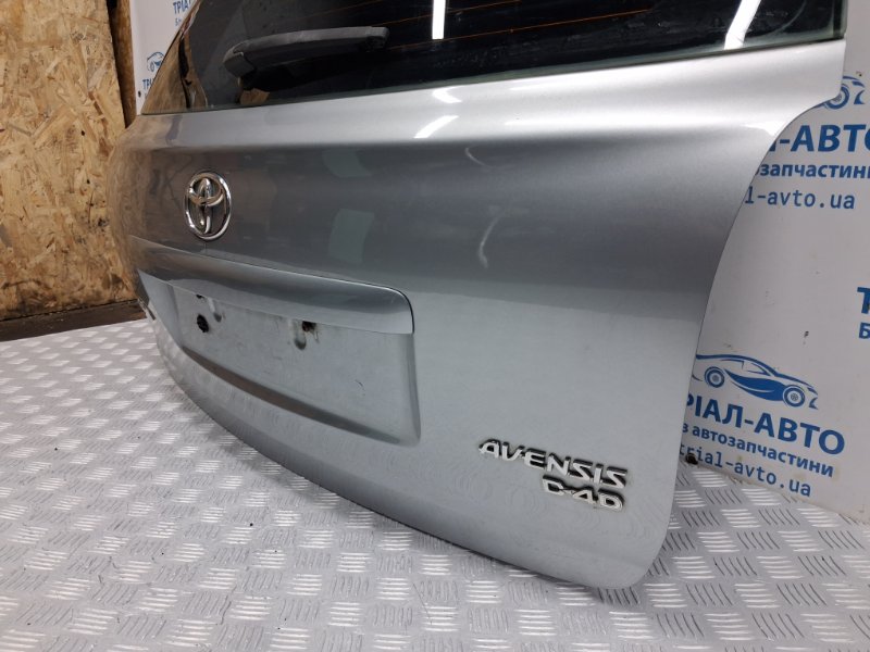 Крышка багажника Avensis 2002-2010 T25 2.0 diesel 1ADFTV Крышка багажника Avensis 2002-2010 T25 2.0 diesel 1ADFTV