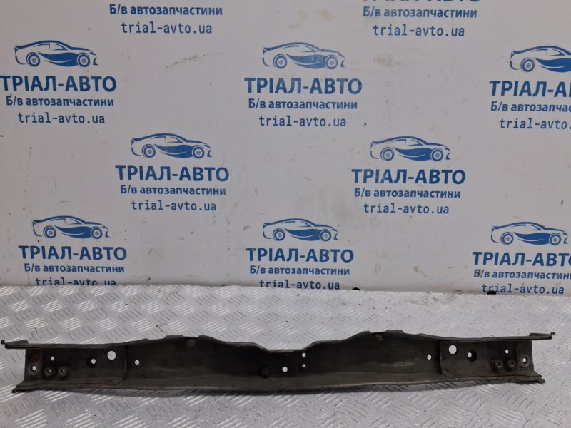 Панель передняя верхняя планка Avensis 2002-2010 T25 2.0 diesel 1ADFTV Панель передняя верхняя планка Avensis 2002-2010 T25 2.0 diesel 1ADFTV