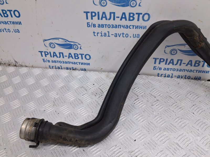 Горловина заливная Avensis 2002-2010 T25 2.0 diesel 1ADFTV