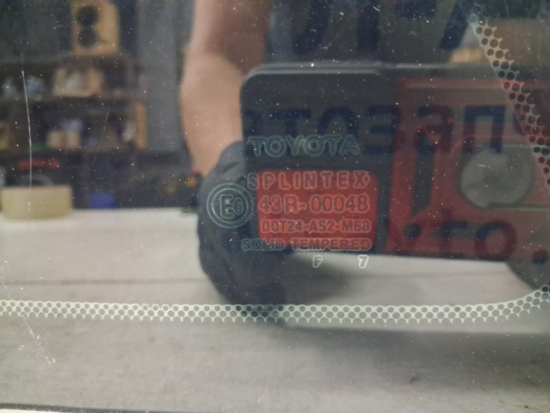 Стекло в кузов заднее левое Avensis 2002-2010 T25 2.0 diesel 1ADFTV Стекло в кузов заднее левое Avensis 2002-2010 T25 2.0 diesel 1ADFTV