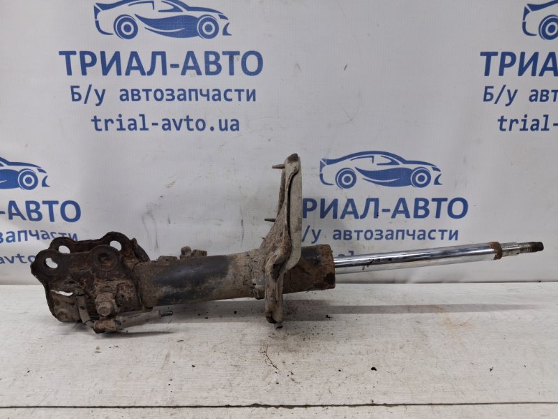 Запчасть амортизатор передний правый Hyundai I30 2007-2012 FD 1.6 бензин G4FC 546612L600 Б/У Амортизатор передний правый Hyundai I30 2007-2012 FD 1.6 бензин G4FC 546612L600 Б/У