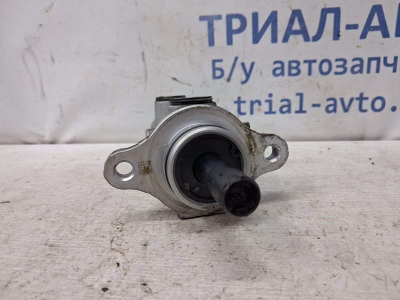 Тормозной цилиндр главный I30 2007-2012 FD 1.6 бензин G4FC Тормозной цилиндр главный I30 2007-2012 FD 1.6 бензин G4FC