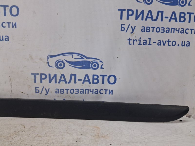 Накладка двери передняя левая Fabia 2007-2014 5J 1.4 diesel Накладка двери передняя левая Fabia 2007-2014 5J 1.4 diesel