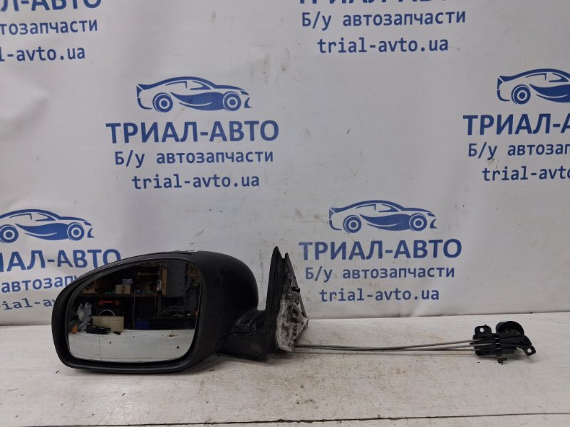 Запчасть зеркало левое Skoda Fabia 2007-2014 5J 1.4 diesel 5J0857933 Б/У Зеркало левое Skoda Fabia 2007-2014 5J 1.4 diesel 5J0857933 Б/У