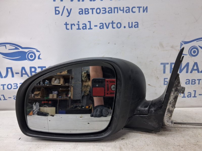 Зеркало левое Fabia 2007-2014 5J 1.4 diesel Зеркало левое Fabia 2007-2014 5J 1.4 diesel