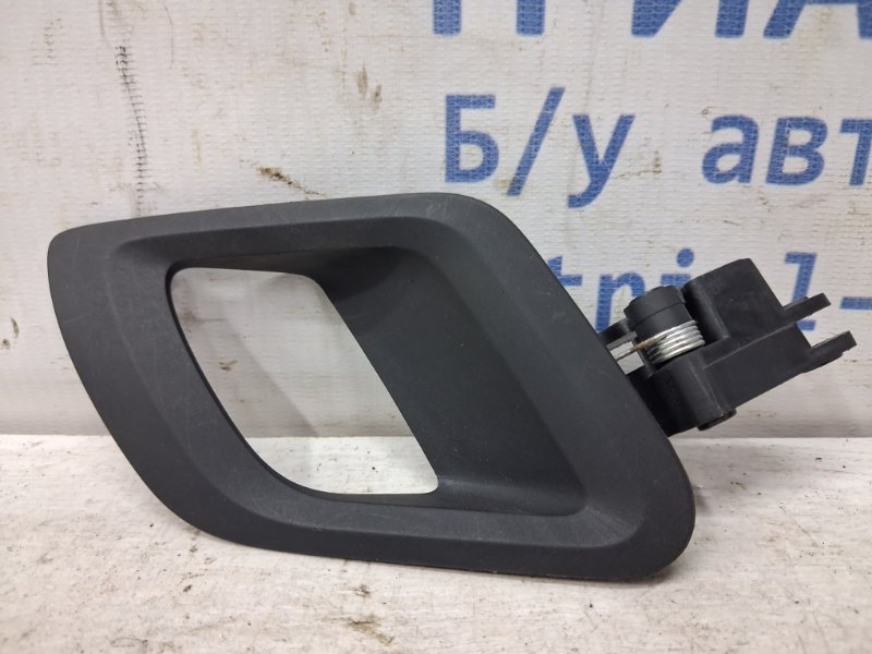 Запчасть ручка двери внутренняя правая Skoda Fabia 2007-2014 5J 1.4 diesel 5J0837226 Б/У Ручка двери внутренняя правая Skoda Fabia 2007-2014 5J 1.4 diesel 5J0837226 Б/У