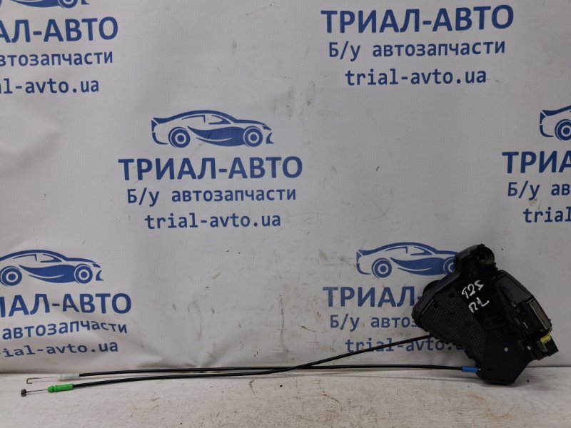 Запчасть замок двери передний левый Toyota Avensis 2002-2010 T25 2.0 diesel 1ADFTV 6904002161 Б/У Замок двери передний левый Toyota Avensis 2002-2010 T25 2.0 diesel 1ADFTV 6904002161 Б/У