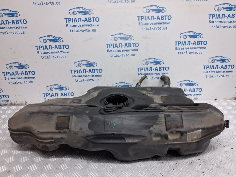 Бак топливный пластик Avensis 2002-2010 T25 2.0 diesel 1ADFTV Бак топливный пластик Avensis 2002-2010 T25 2.0 diesel 1ADFTV