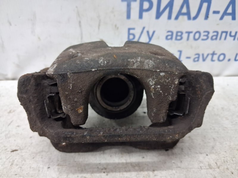 Суппорт задний левый Avensis 2002-2010 T25 2.0 diesel 1ADFTV Суппорт задний левый Avensis 2002-2010 T25 2.0 diesel 1ADFTV