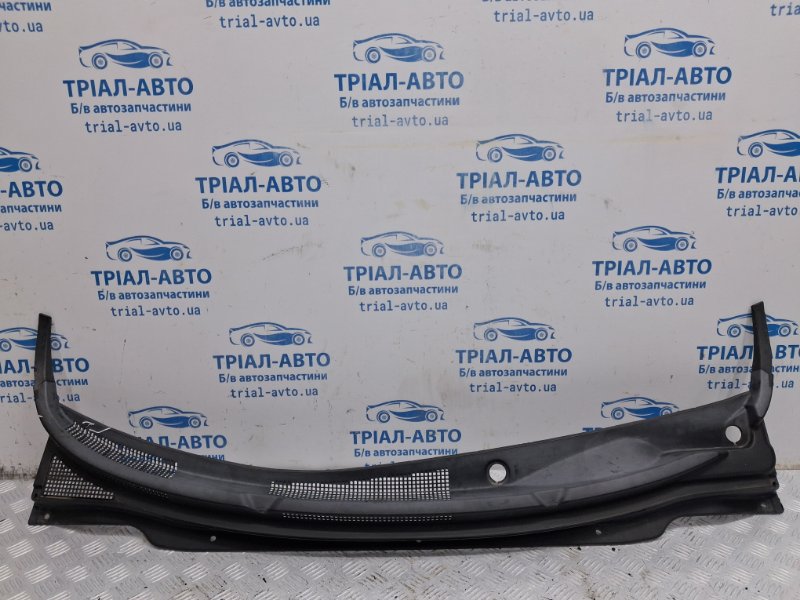 Запчасть дефлектор дворников Kia Ceed 2006-2012 ED 1.6 diesel D4FB 863611H000 Б/У Дефлектор дворников Kia Ceed 2006-2012 ED 1.6 diesel D4FB 863611H000 Б/У
