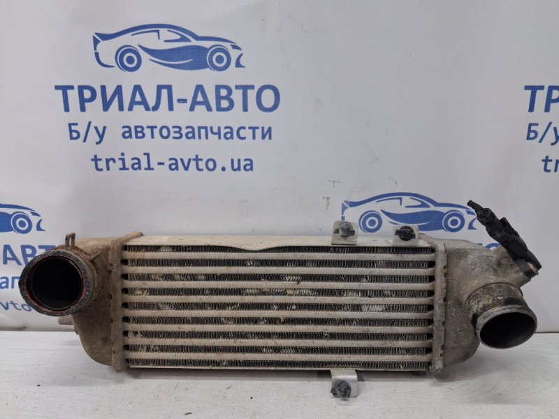 Запчасть радиатор интеркуллера Kia Ceed 2006-2012 ED 1.6 diesel D4FB 282702A610 Б/У Радиатор интеркуллера Kia Ceed 2006-2012 ED 1.6 diesel D4FB 282702A610 Б/У