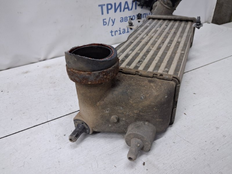 Радиатор интеркуллера Ceed 2006-2012 ED 1.6 diesel D4FB Радиатор интеркуллера Ceed 2006-2012 ED 1.6 diesel D4FB