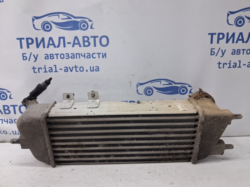 Радиатор интеркуллера Ceed 2006-2012 ED 1.6 diesel D4FB Радиатор интеркуллера Ceed 2006-2012 ED 1.6 diesel D4FB