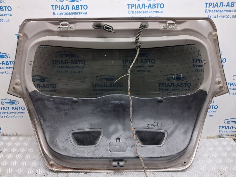 Крышка багажника Ceed 2006-2012 ED 1.6 diesel D4FB Крышка багажника Ceed 2006-2012 ED 1.6 diesel D4FB