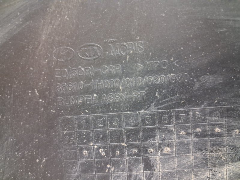 Бампер задний Ceed 2006-2012 ED 1.6 diesel D4FB Бампер задний Ceed 2006-2012 ED 1.6 diesel D4FB