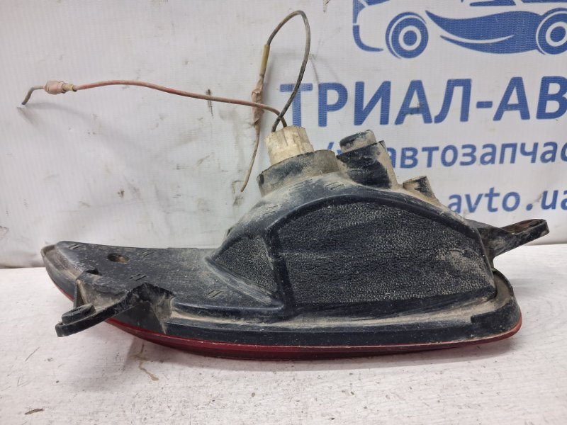 Катафот левый Ceed 2006-2012 ED 1.6 diesel D4FB Катафот левый Ceed 2006-2012 ED 1.6 diesel D4FB