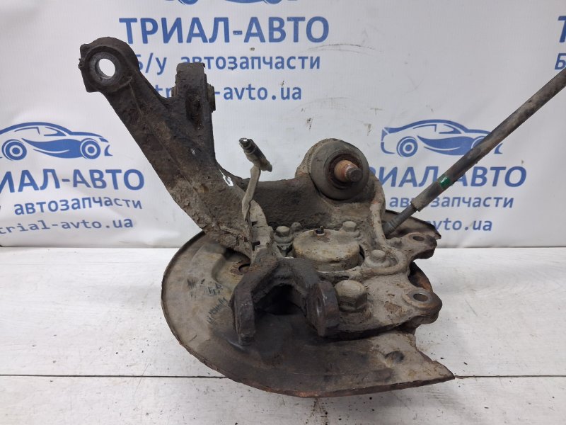 Цапфа задняя правая со ступицей Avensis 2002-2010 T25 2.0 diesel 1ADFTV Цапфа задняя правая со ступицей Avensis 2002-2010 T25 2.0 diesel 1ADFTV