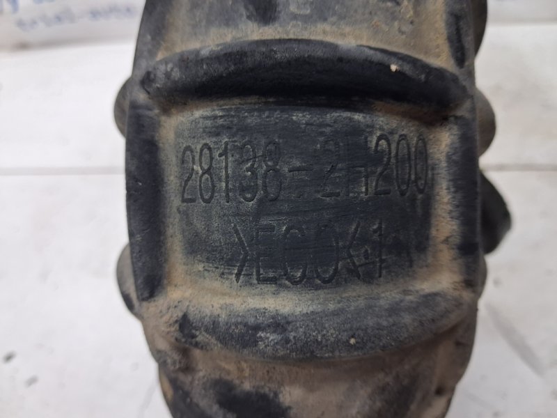 Патрубок воздушного фильтра Ceed 2006-2012 ED 1.6 diesel D4FB Патрубок воздушного фильтра Ceed 2006-2012 ED 1.6 diesel D4FB