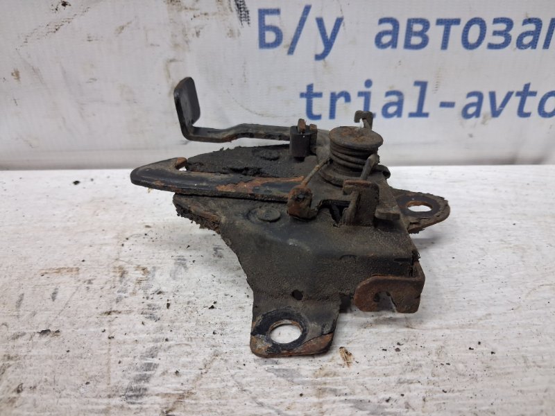 Замок капота Ceed 2006-2012 ED 1.6 diesel D4FB Замок капота Ceed 2006-2012 ED 1.6 diesel D4FB