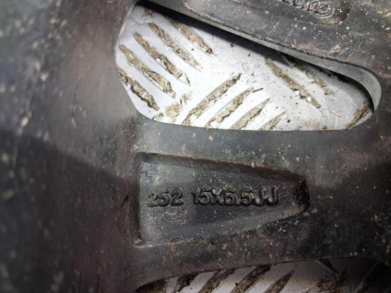 Диски титан комплект R15 Ceed 2006-2012 ED 1.6 diesel D4FB Диски титан комплект R15 Ceed 2006-2012 ED 1.6 diesel D4FB