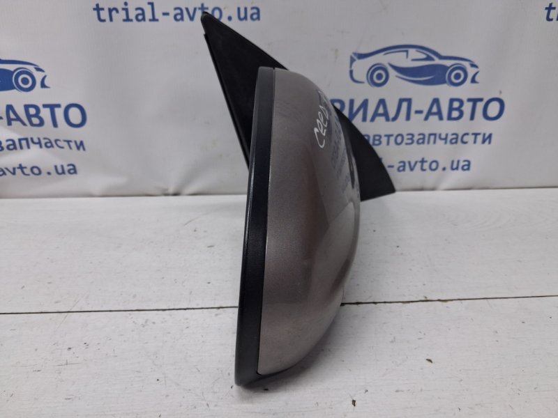 Зеркало правое Kia Ceed ED 1.6 diesel D4FB Зеркало правое Kia Ceed ED 1.6 diesel D4FB