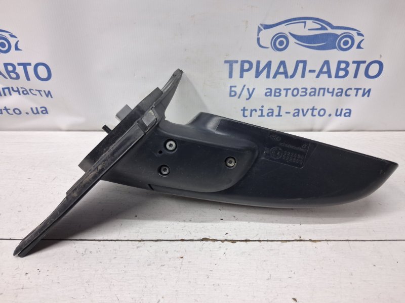 Зеркало правое Ceed 2006-2012 ED 1.6 diesel D4FB Зеркало правое Ceed 2006-2012 ED 1.6 diesel D4FB