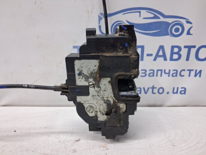 Замок двери задний правый Kia Ceed ED 1.6 diesel D4FB Замок двери задний правый Kia Ceed ED 1.6 diesel D4FB