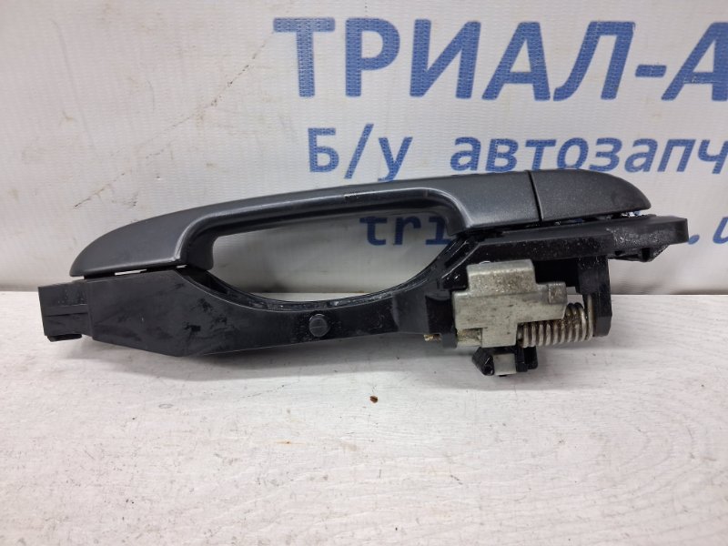 Ручка двери внешняя задняя левая Ceed 2006-2012 ED 1.6 diesel D4FB Ручка двери внешняя задняя левая Ceed 2006-2012 ED 1.6 diesel D4FB