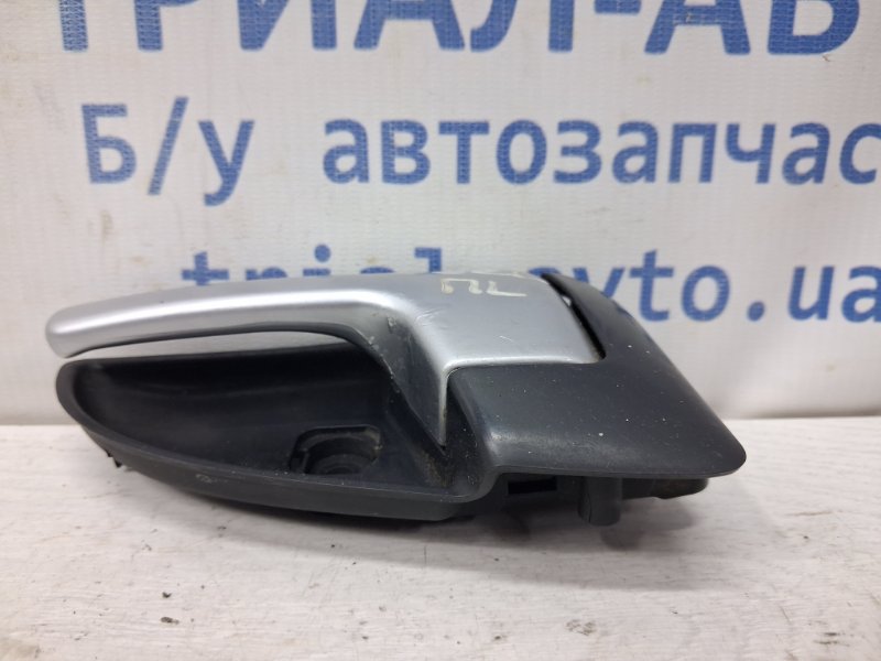 Ручка двери внутреняя передняя левая Ceed 2006-2012 ED 1.6 diesel D4FB Ручка двери внутреняя передняя левая Ceed 2006-2012 ED 1.6 diesel D4FB