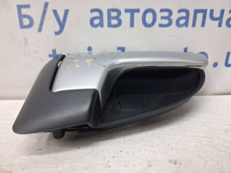 Ручка двери внутреняя передняя правая Ceed 2006-2012 ED 1.6 diesel D4FB Ручка двери внутреняя передняя правая Ceed 2006-2012 ED 1.6 diesel D4FB