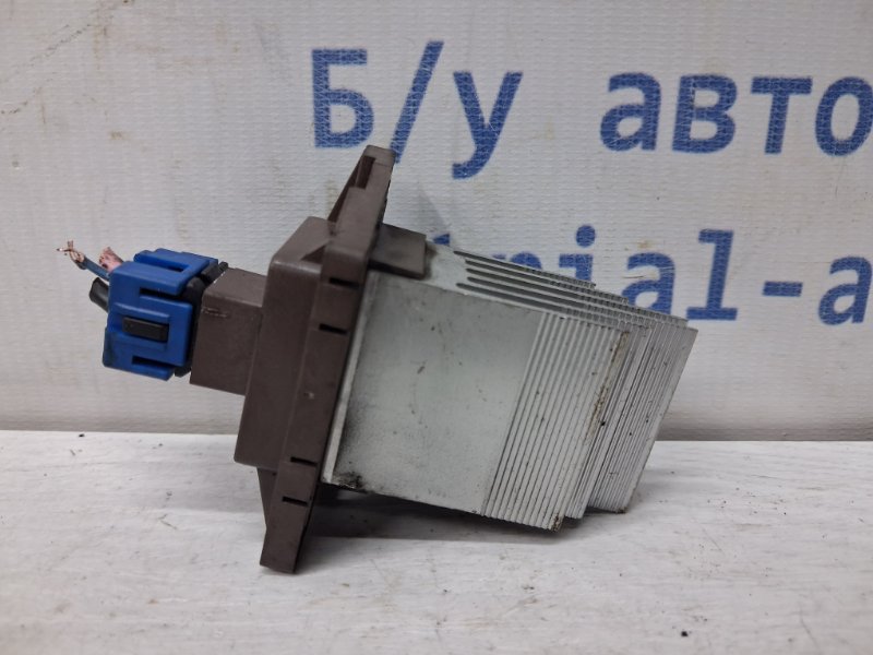 Запчасть резистор печки Kia Ceed 2006-2012 ED 1.6 diesel D4FB 972354D000 Б/У Резистор печки Kia Ceed 2006-2012 ED 1.6 diesel D4FB 972354D000 Б/У