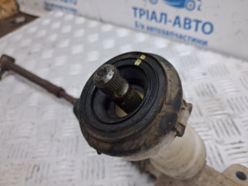 Рулевая рейка Ceed 2006-2012 ED 1.6 diesel D4FB Рулевая рейка Ceed 2006-2012 ED 1.6 diesel D4FB