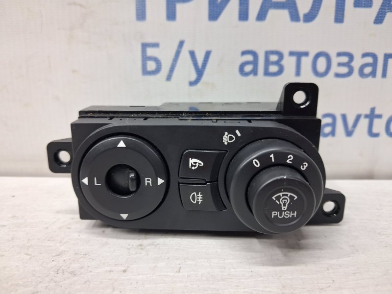 Запчасть кнопки управления Chevrolet Epica 2006-2013 V250 2.5 бензин X25D1 96645153 Б/У Кнопки управления Chevrolet Epica 2006-2013 V250 2.5 бензин X25D1 96645153 Б/У