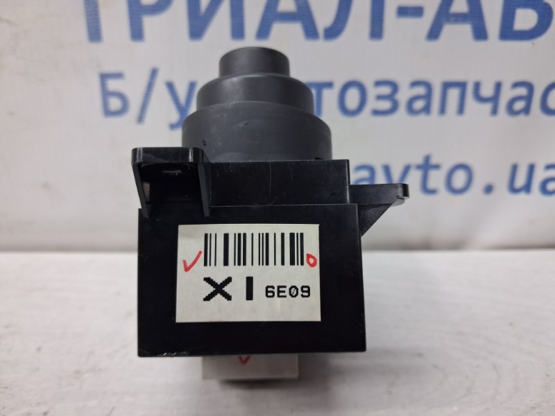 Кнопки управления Chevrolet Epica V250 2.5 бензин X25D1 Кнопки управления Chevrolet Epica V250 2.5 бензин X25D1
