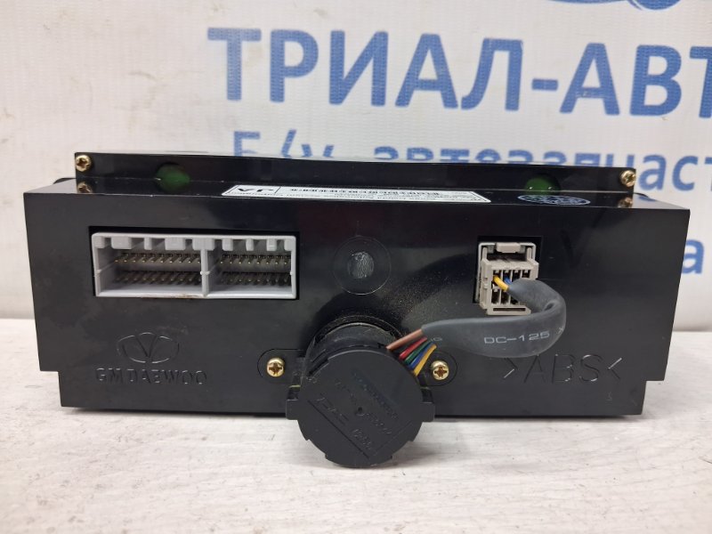 Блок управления кондиционером Epica 2006-2013 V250 2.5 бензин X25D1 Блок управления кондиционером Epica 2006-2013 V250 2.5 бензин X25D1