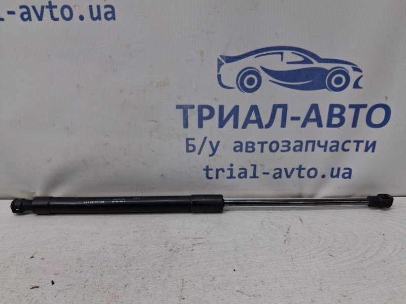 Запчасть амортизатор капота Chevrolet Epica 2006-2013 V250 2.5 бензин X25D1 96636673 Б/У Амортизатор капота Chevrolet Epica 2006-2013 V250 2.5 бензин X25D1 96636673 Б/У