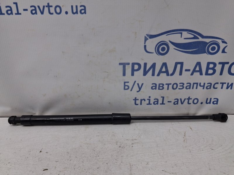 Запчасть амортизатор капота Chevrolet Epica 2006-2013 V250 2.5 бензин X25D1 96636673 Б/У Амортизатор капота Chevrolet Epica 2006-2013 V250 2.5 бензин X25D1 96636673 Б/У