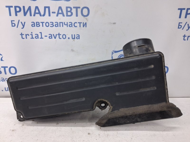 Воздухозаборник Epica 2006-2013 V250 2.5 бензин X25D1