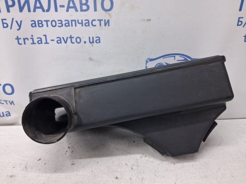 Воздухозаборник Chevrolet Epica V250 2.5 бензин X25D1