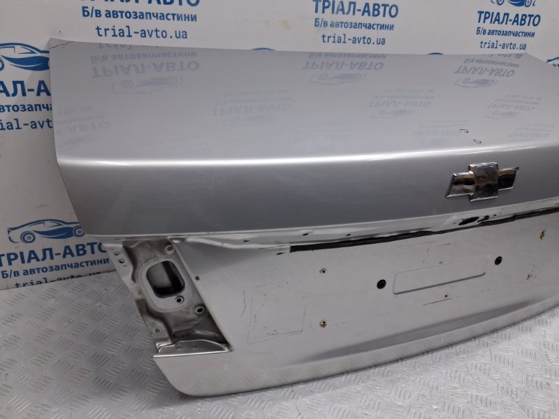 Крышка багажника Epica 2006-2013 V250 2.5 бензин X25D1 Крышка багажника Epica 2006-2013 V250 2.5 бензин X25D1