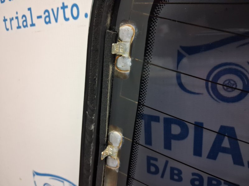 Стекло в кузов заднее Epica 2006-2013 V250 2.5 бензин X25D1 Стекло в кузов заднее Epica 2006-2013 V250 2.5 бензин X25D1