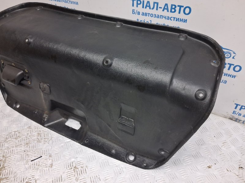 Обшивка крышки багажника Epica 2006-2013 V250 2.5 бензин X25D1 Обшивка крышки багажника Epica 2006-2013 V250 2.5 бензин X25D1