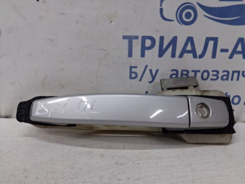 Запчасть ручка двери внешняя передняя левая Chevrolet Epica 2006-2013 V250 2.5 бензин X25D1 96636069 Б/У Ручка двери внешняя передняя левая Chevrolet Epica 2006-2013 V250 2.5 бензин X25D1 96636069 Б/У