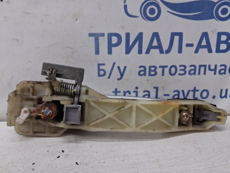 Ручка двери внешняя передняя левая Chevrolet Epica V250 2.5 бензин X25D1 Ручка двери внешняя передняя левая Chevrolet Epica V250 2.5 бензин X25D1