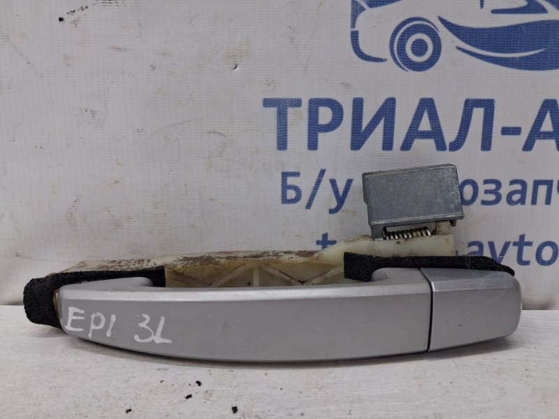 Запчасть ручка двери внешняя задняя левая Chevrolet Epica 2006-2013 V250 2.5 бензин X25D1 96636079 Б/У Ручка двери внешняя задняя левая Chevrolet Epica 2006-2013 V250 2.5 бензин X25D1 96636079 Б/У