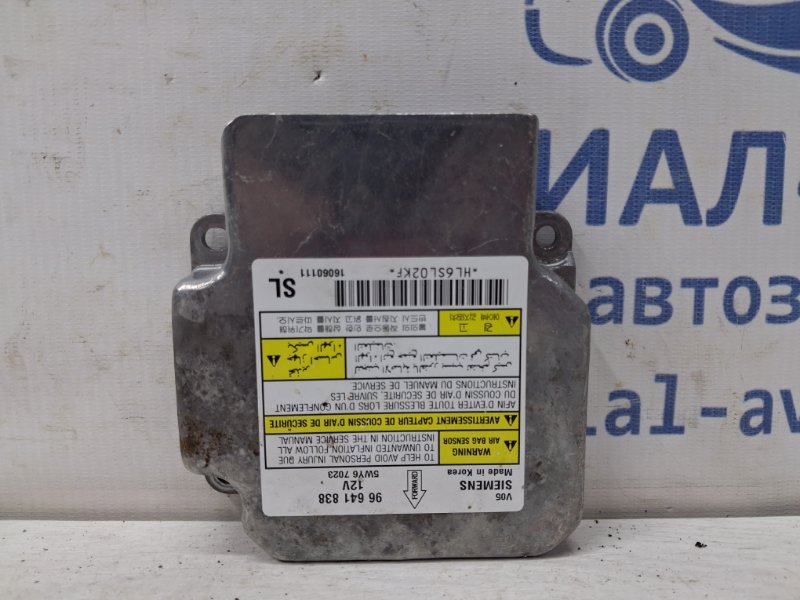 Запчасть блок управления airbag Chevrolet Epica 2006-2013 V250 2.5 бензин X25D1 96641838 Б/У Блок управления AIRBAG Chevrolet Epica 2006-2013 V250 2.5 бензин X25D1 96641838 Б/У