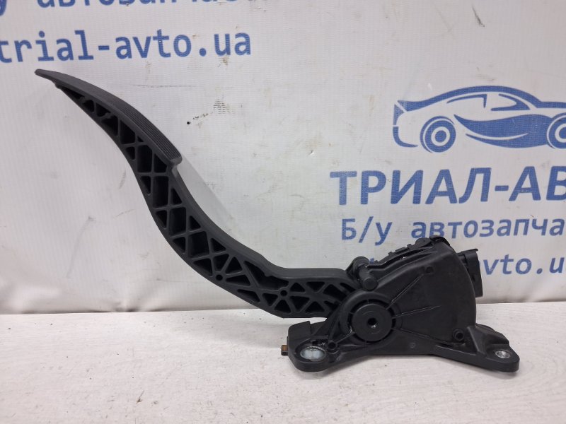 Запчасть педаль газа Chevrolet Epica 2006-2013 V250 2.5 бензин X25D1 96408078 Б/У Педаль газа Chevrolet Epica 2006-2013 V250 2.5 бензин X25D1 96408078 Б/У