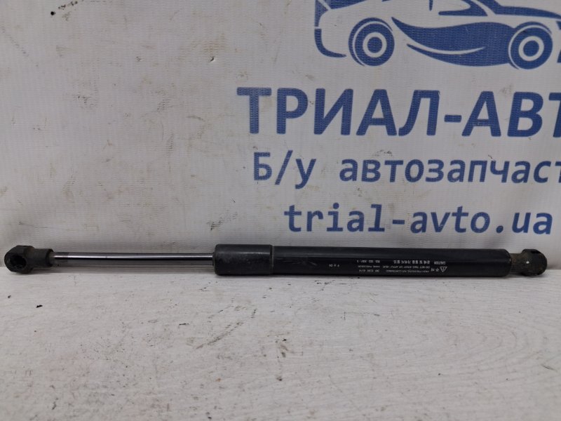 Запчасть амортизатор капота Chevrolet Epica 2006-2013 V250 2.5 бензин X25D1 96636674 Б/У Амортизатор капота Chevrolet Epica 2006-2013 V250 2.5 бензин X25D1 96636674 Б/У